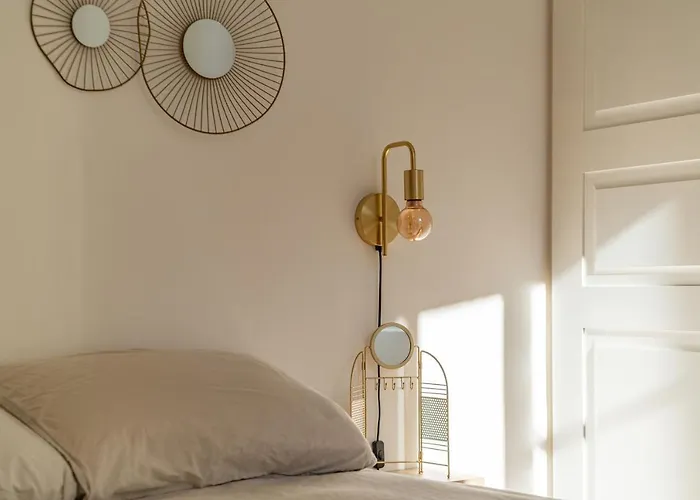 Beau Balcon Des Arenes דירה נים