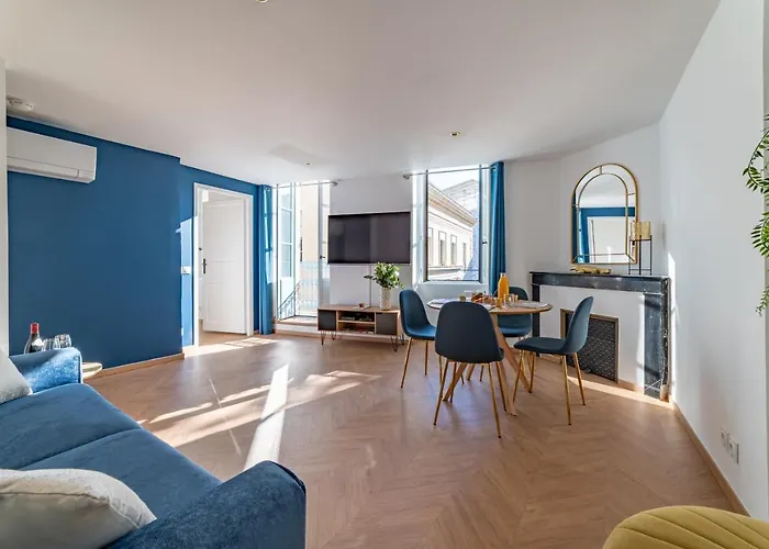 Beau Balcon Des Arènes Appartement Nîmes